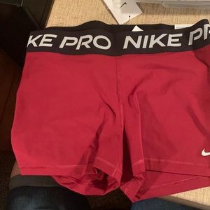 Nike pro 365 3” shorts